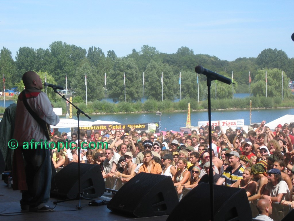 ../Images/14-160706c 370.jpg